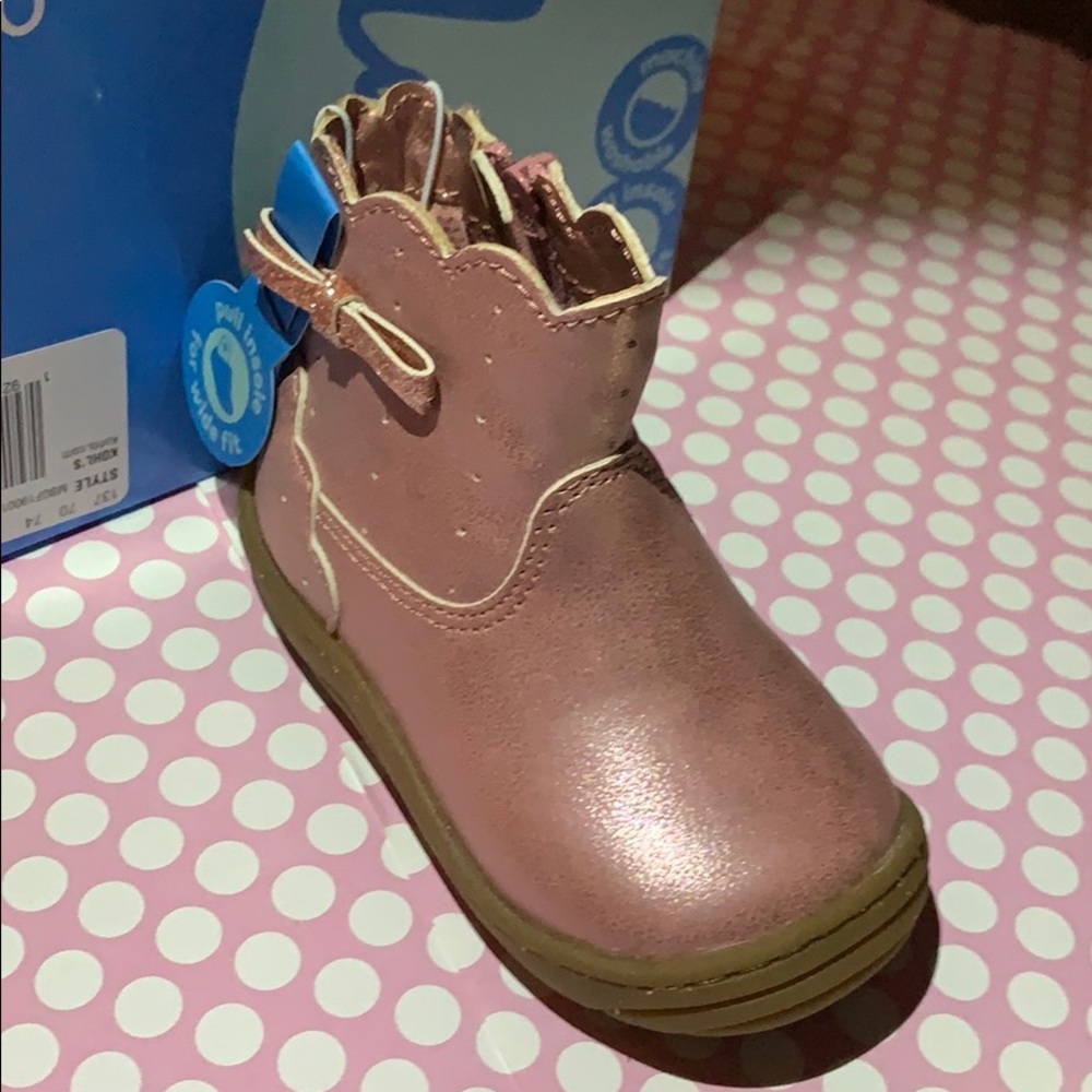 Stride Rite Pink Booties - Picture 2 of 6